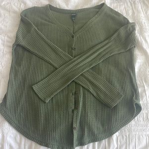 Wild Fable light weight sweater